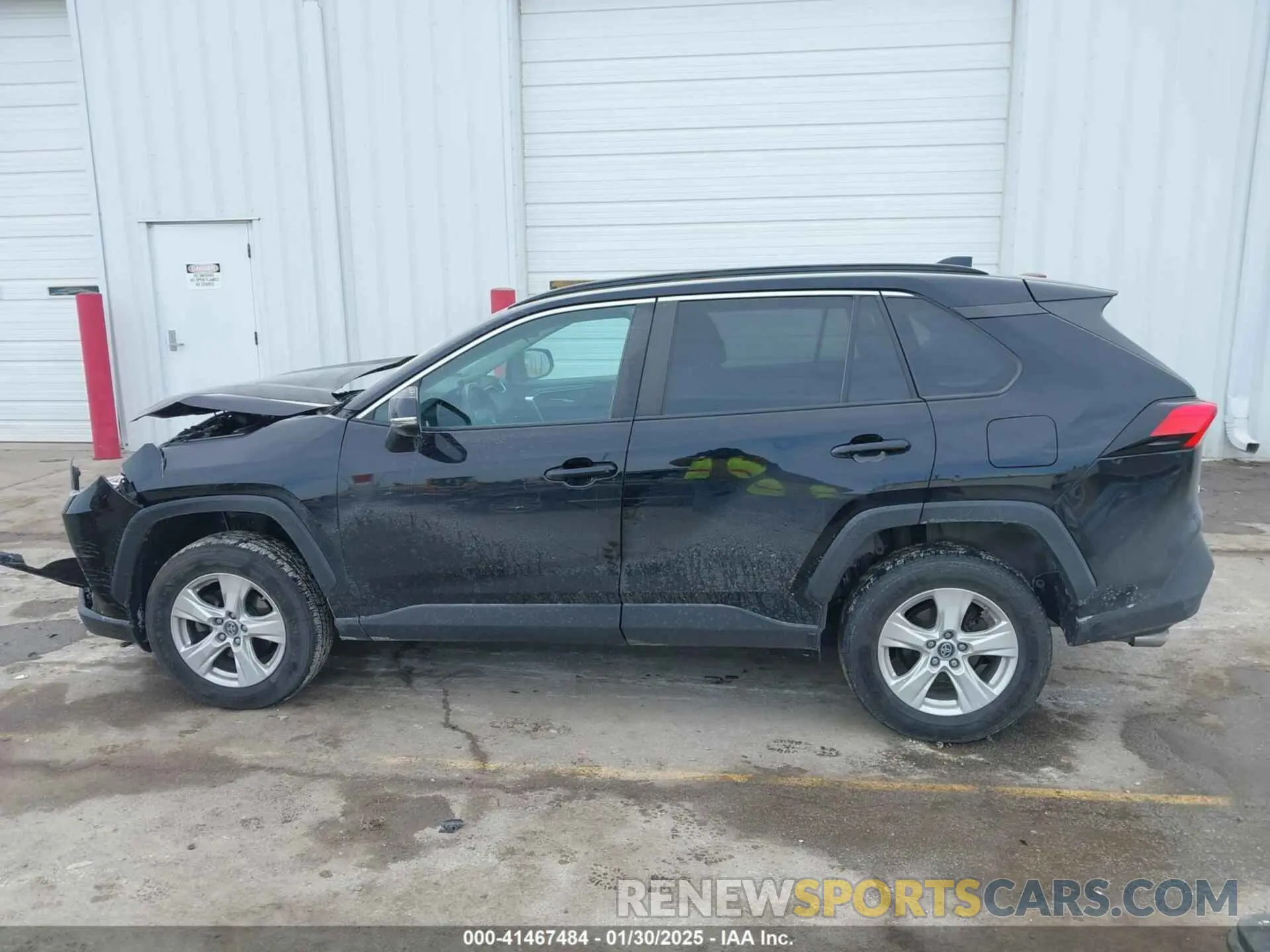 14 Photograph of a damaged car 2T3P1RFV6KW043114 TOYOTA RAV4 2019