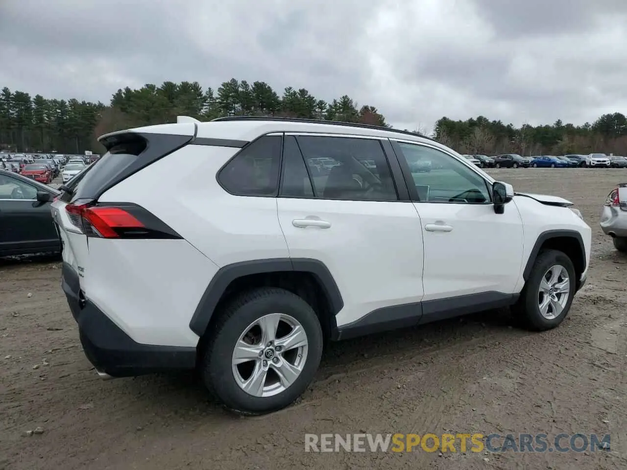 3 Photograph of a damaged car 2T3P1RFV6KW056039 TOYOTA RAV4 2019