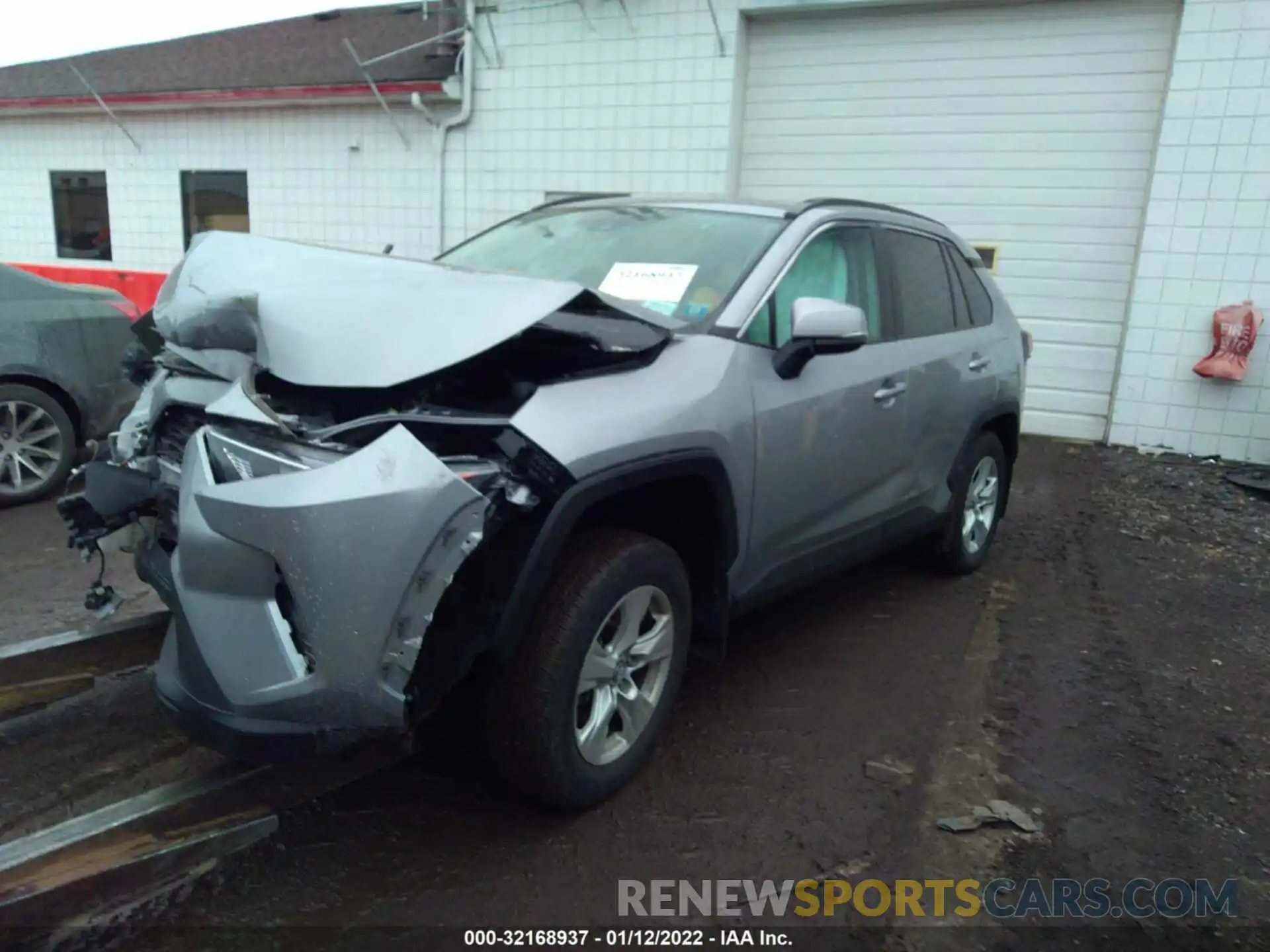 2 Photograph of a damaged car 2T3P1RFV6KW058180 TOYOTA RAV4 2019