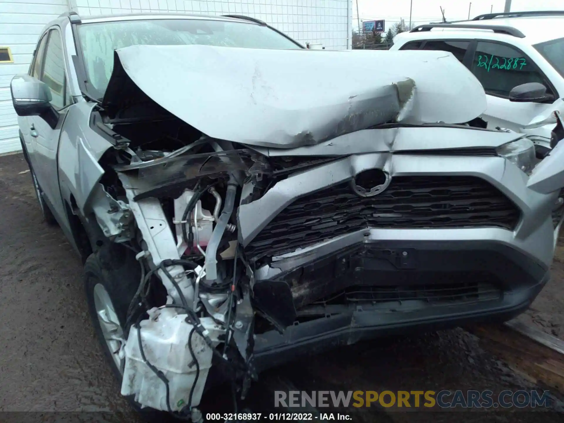 6 Photograph of a damaged car 2T3P1RFV6KW058180 TOYOTA RAV4 2019