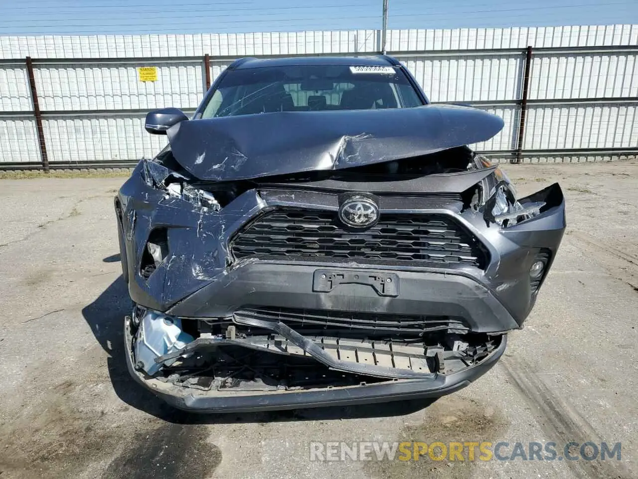 5 Photograph of a damaged car 2T3P1RFV6KW065050 TOYOTA RAV4 2019