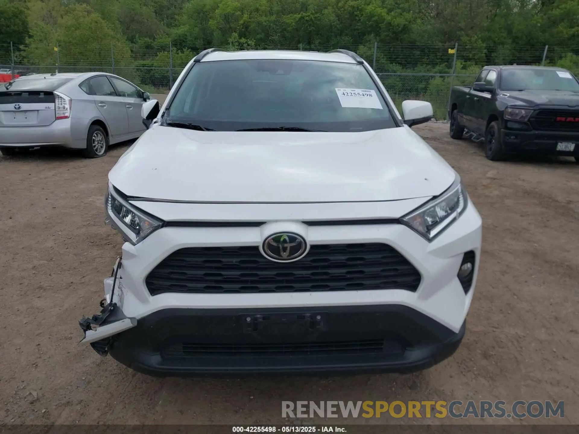 12 Photograph of a damaged car 2T3P1RFV6KW081863 TOYOTA RAV4 2019