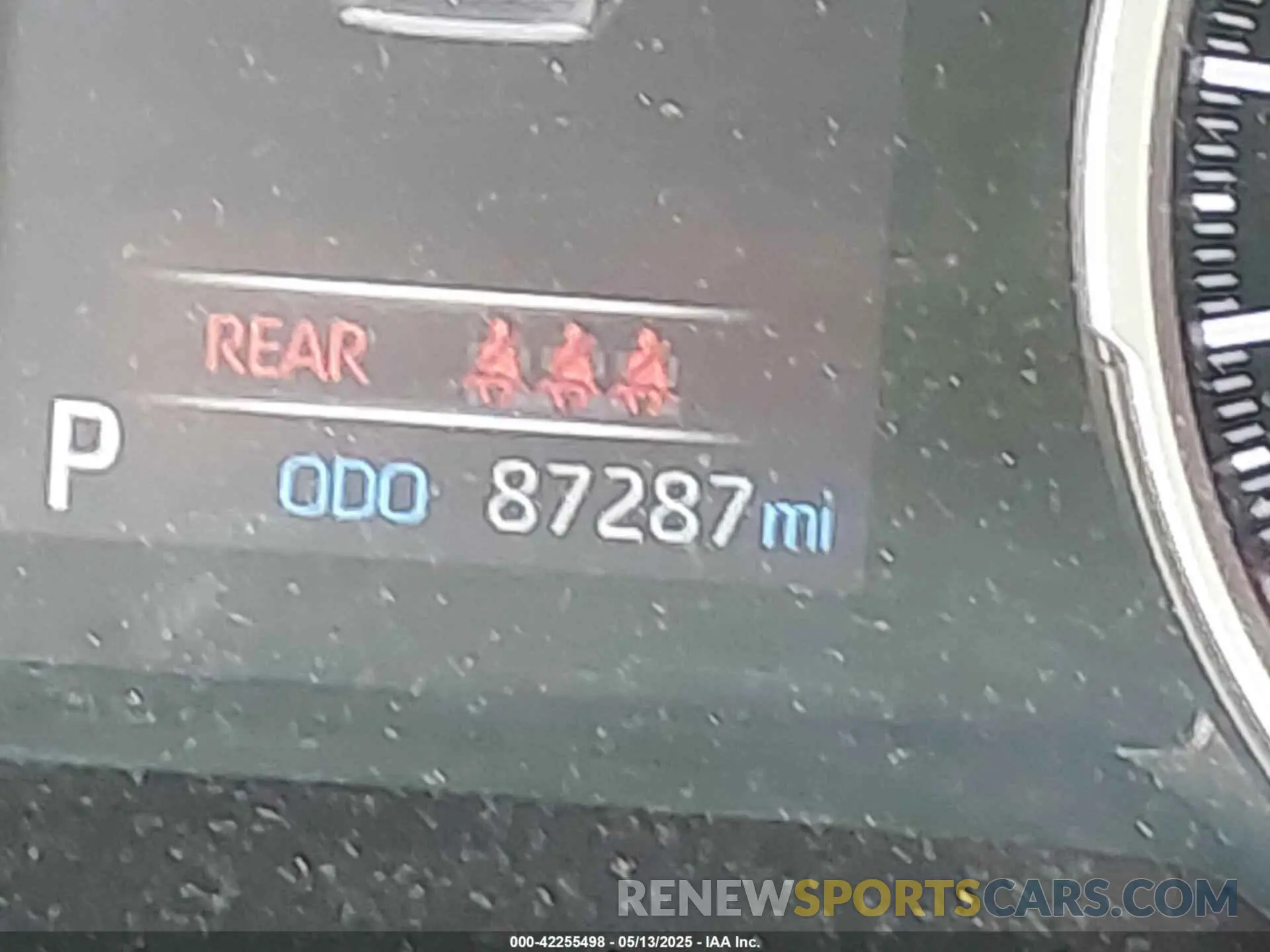 15 Photograph of a damaged car 2T3P1RFV6KW081863 TOYOTA RAV4 2019