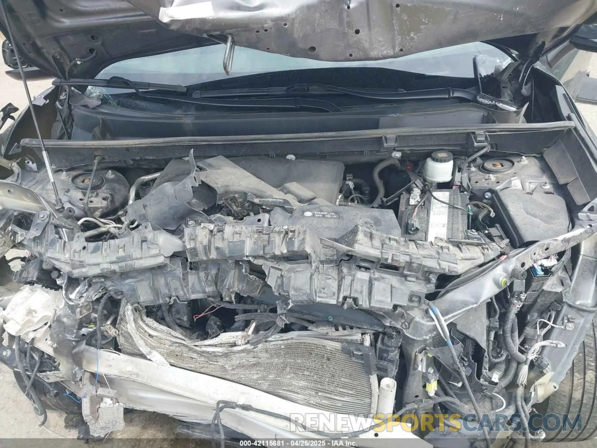 10 Photograph of a damaged car 2T3P1RFV7KC007112 TOYOTA RAV4 2019