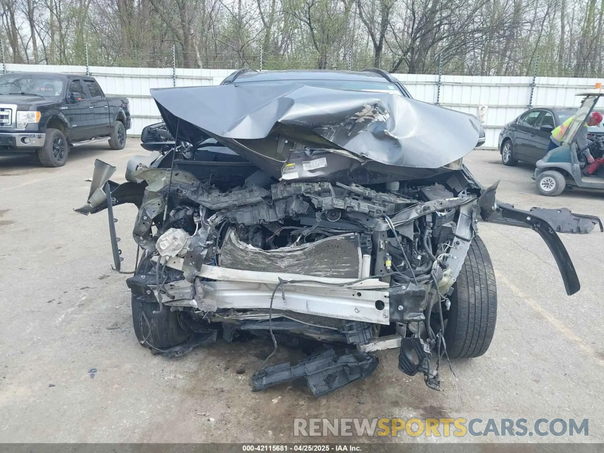 13 Photograph of a damaged car 2T3P1RFV7KC007112 TOYOTA RAV4 2019