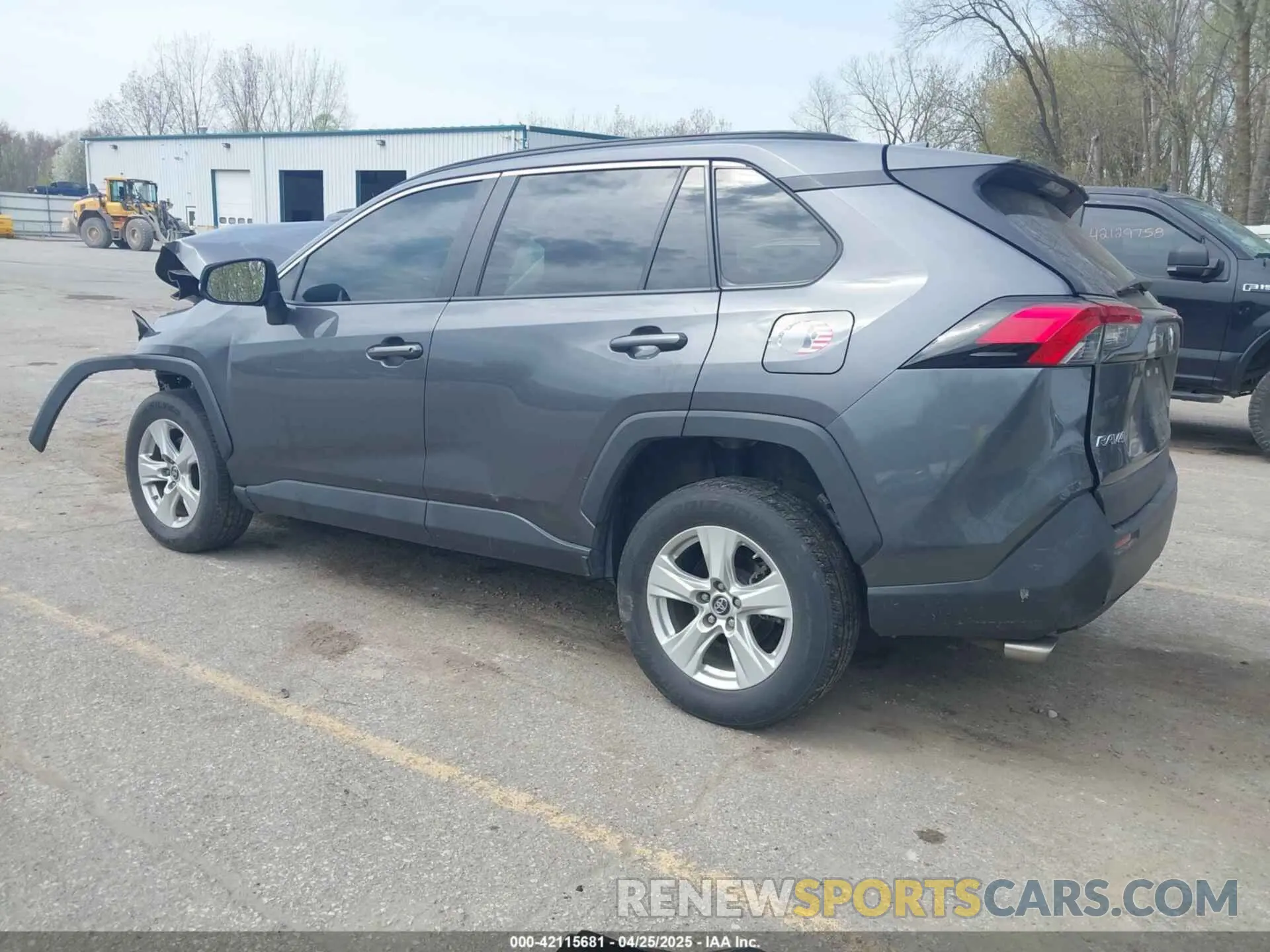 3 Photograph of a damaged car 2T3P1RFV7KC007112 TOYOTA RAV4 2019