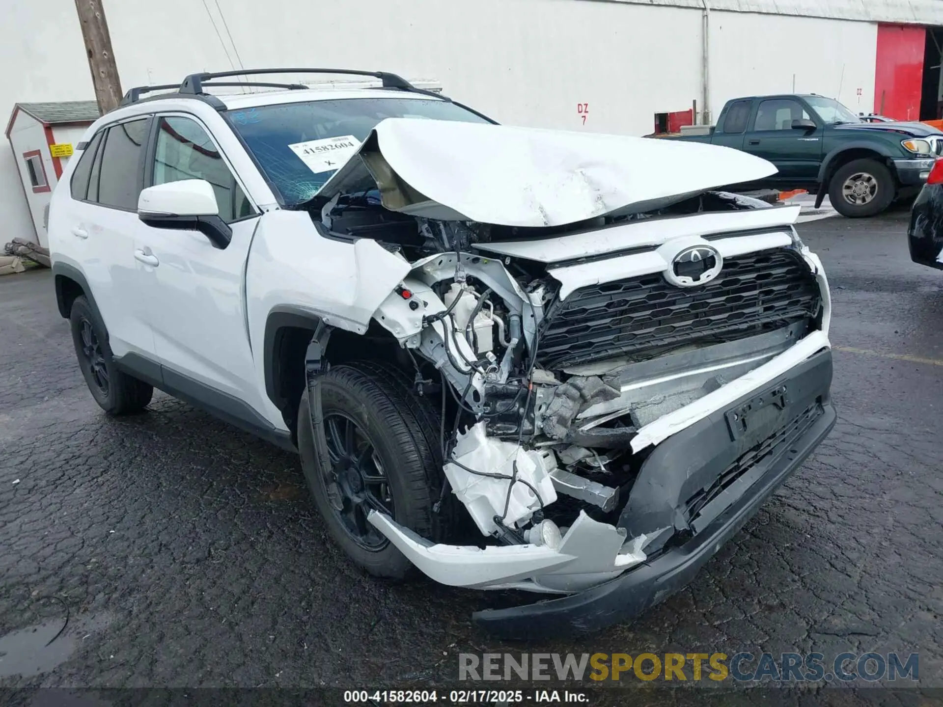 1 Photograph of a damaged car 2T3P1RFV7KC010558 TOYOTA RAV4 2019