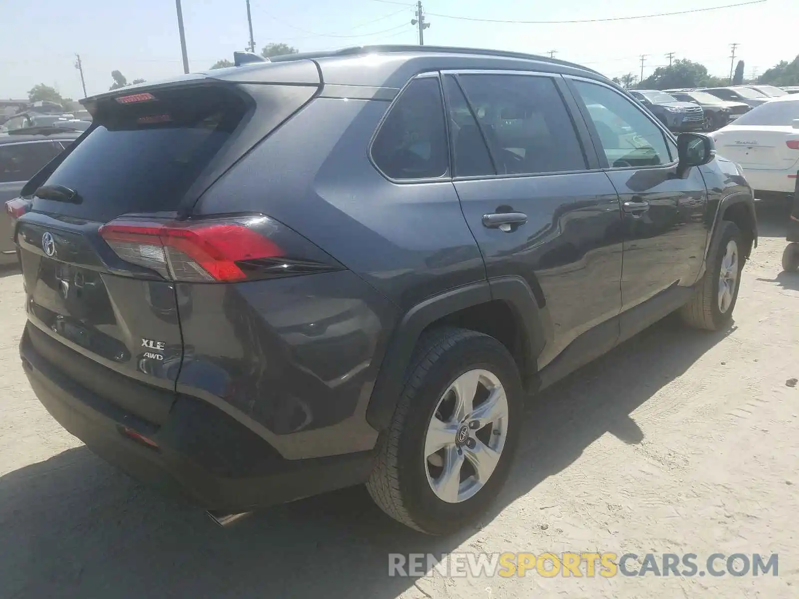 4 Photograph of a damaged car 2T3P1RFV7KC015467 TOYOTA RAV4 2019