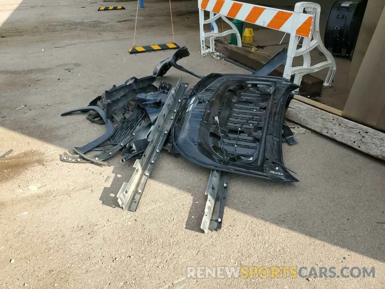 13 Photograph of a damaged car 2T3P1RFV7KC018935 TOYOTA RAV4 2019