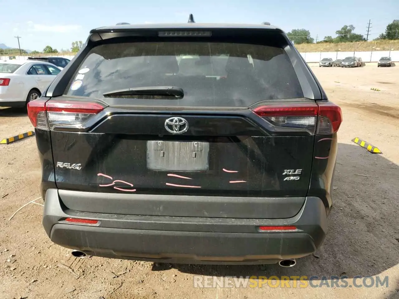 6 Photograph of a damaged car 2T3P1RFV7KC018935 TOYOTA RAV4 2019