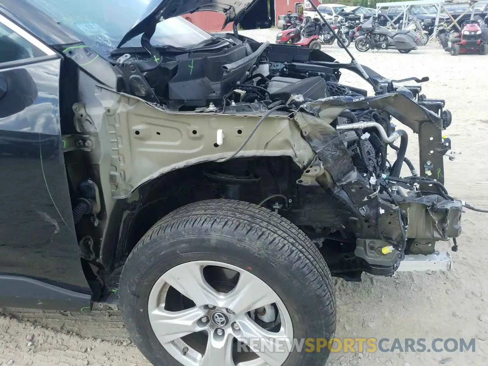 9 Photograph of a damaged car 2T3P1RFV7KC033824 TOYOTA RAV4 2019