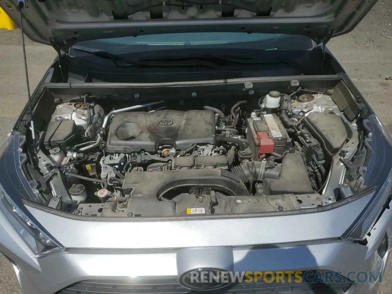 12 Photograph of a damaged car 2T3P1RFV7KC035816 TOYOTA RAV4 2019