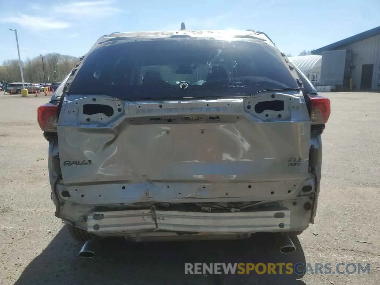 6 Photograph of a damaged car 2T3P1RFV7KC035816 TOYOTA RAV4 2019