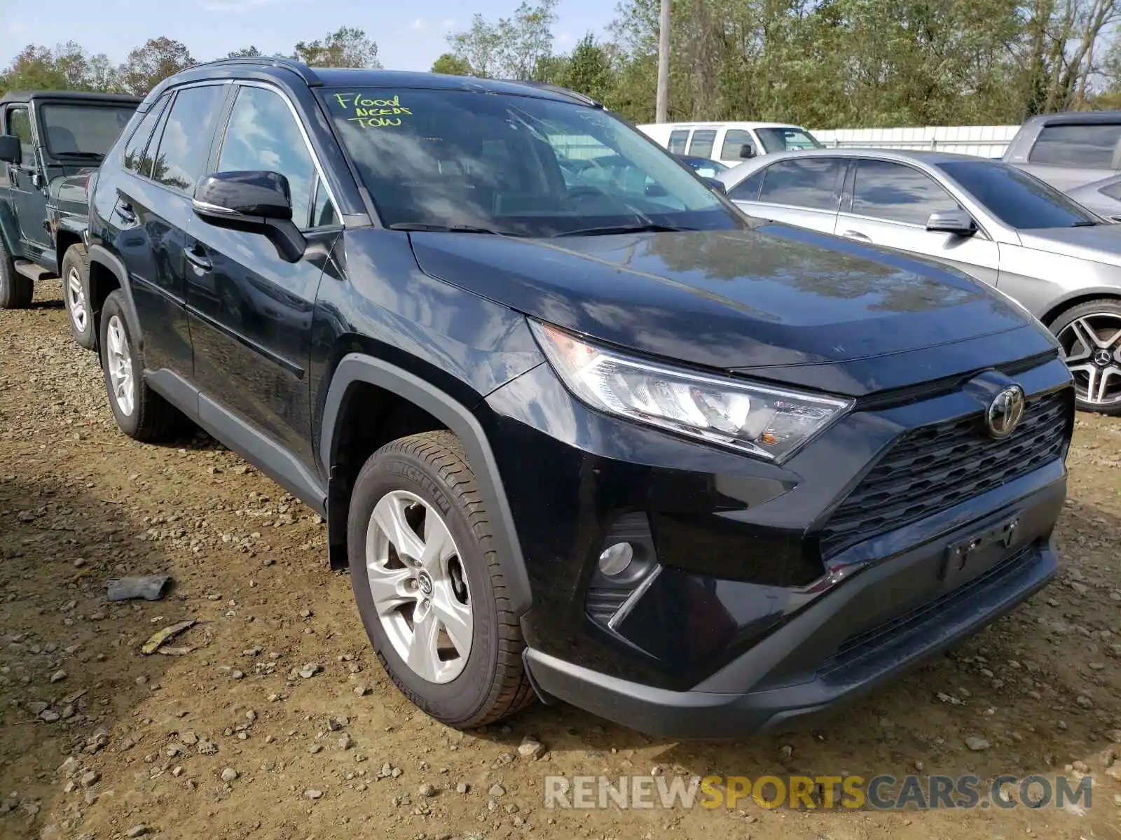 1 Photograph of a damaged car 2T3P1RFV7KC049568 TOYOTA RAV4 2019