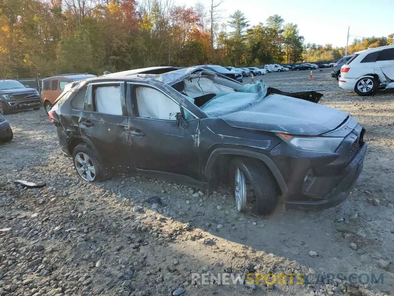 4 Photograph of a damaged car 2T3P1RFV7KC054737 TOYOTA RAV4 2019