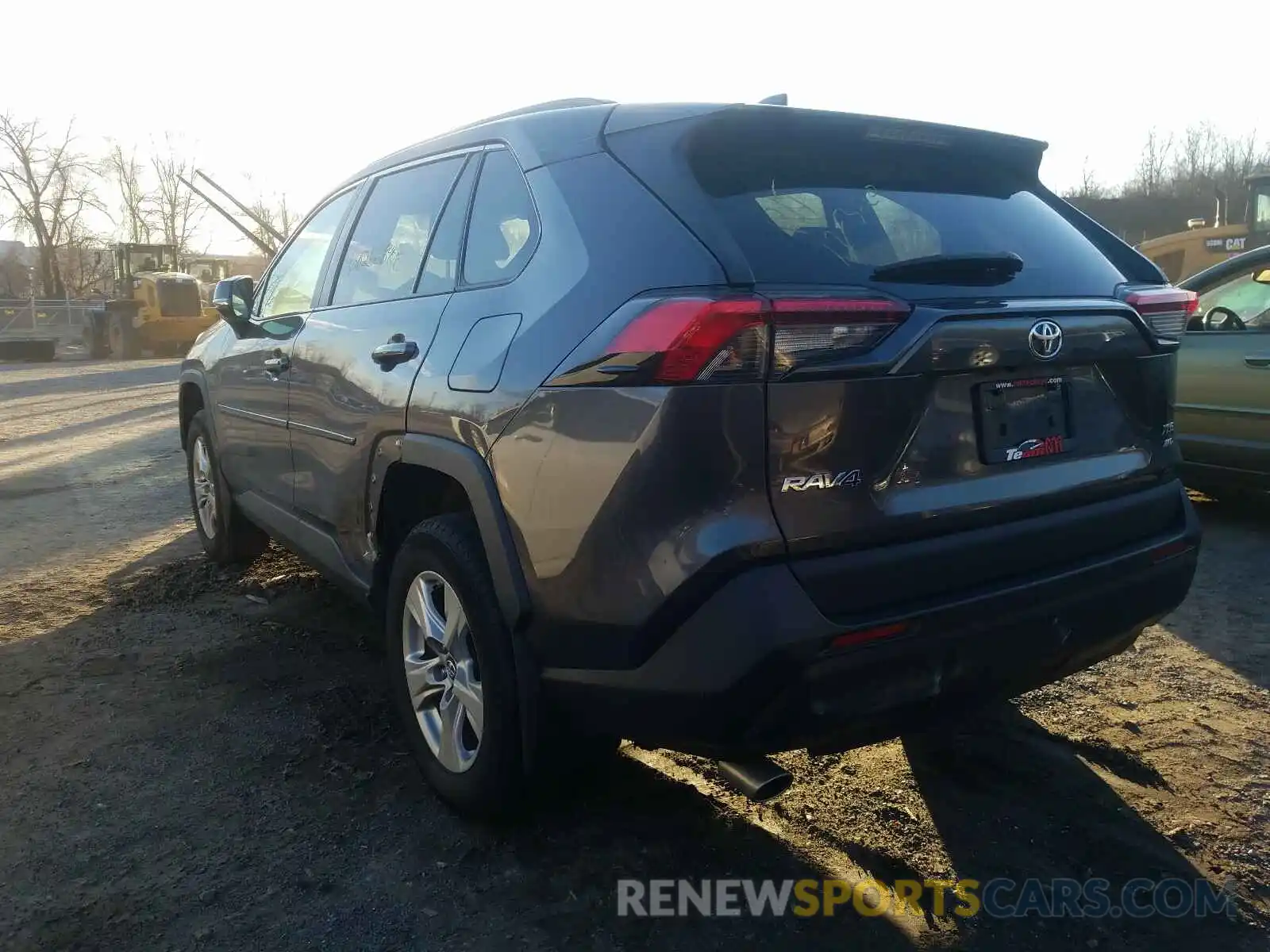 3 Photograph of a damaged car 2T3P1RFV7KW001650 TOYOTA RAV4 2019