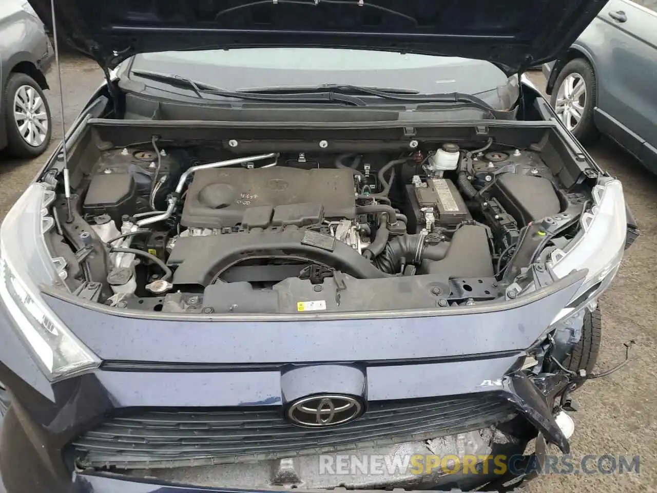 11 Photograph of a damaged car 2T3P1RFV7KW018688 TOYOTA RAV4 2019