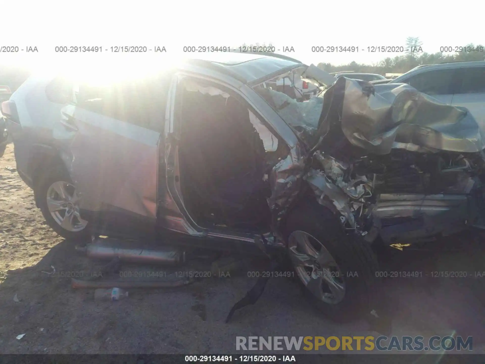 1 Photograph of a damaged car 2T3P1RFV7KW059032 TOYOTA RAV4 2019