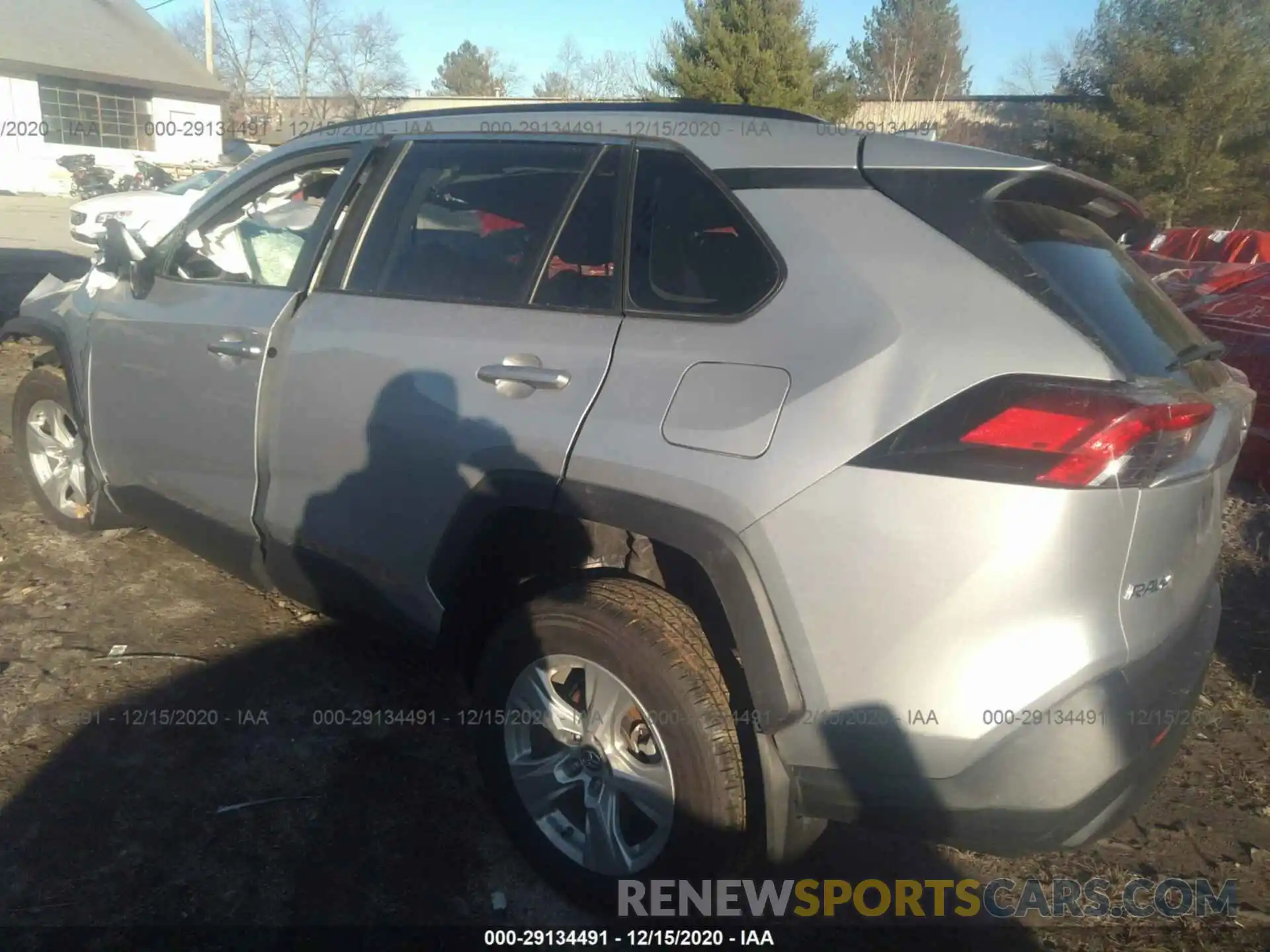 3 Photograph of a damaged car 2T3P1RFV7KW059032 TOYOTA RAV4 2019