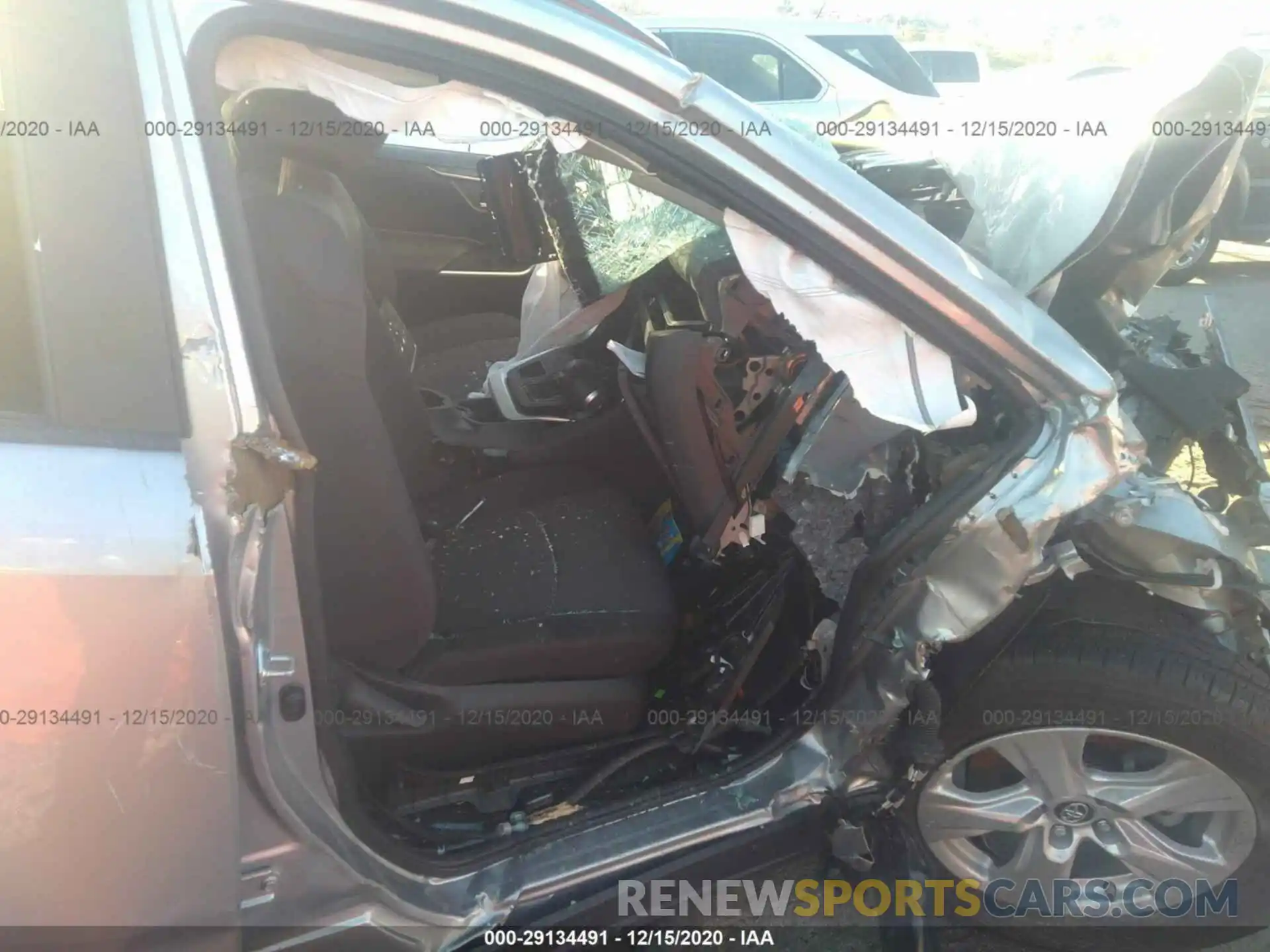 5 Photograph of a damaged car 2T3P1RFV7KW059032 TOYOTA RAV4 2019