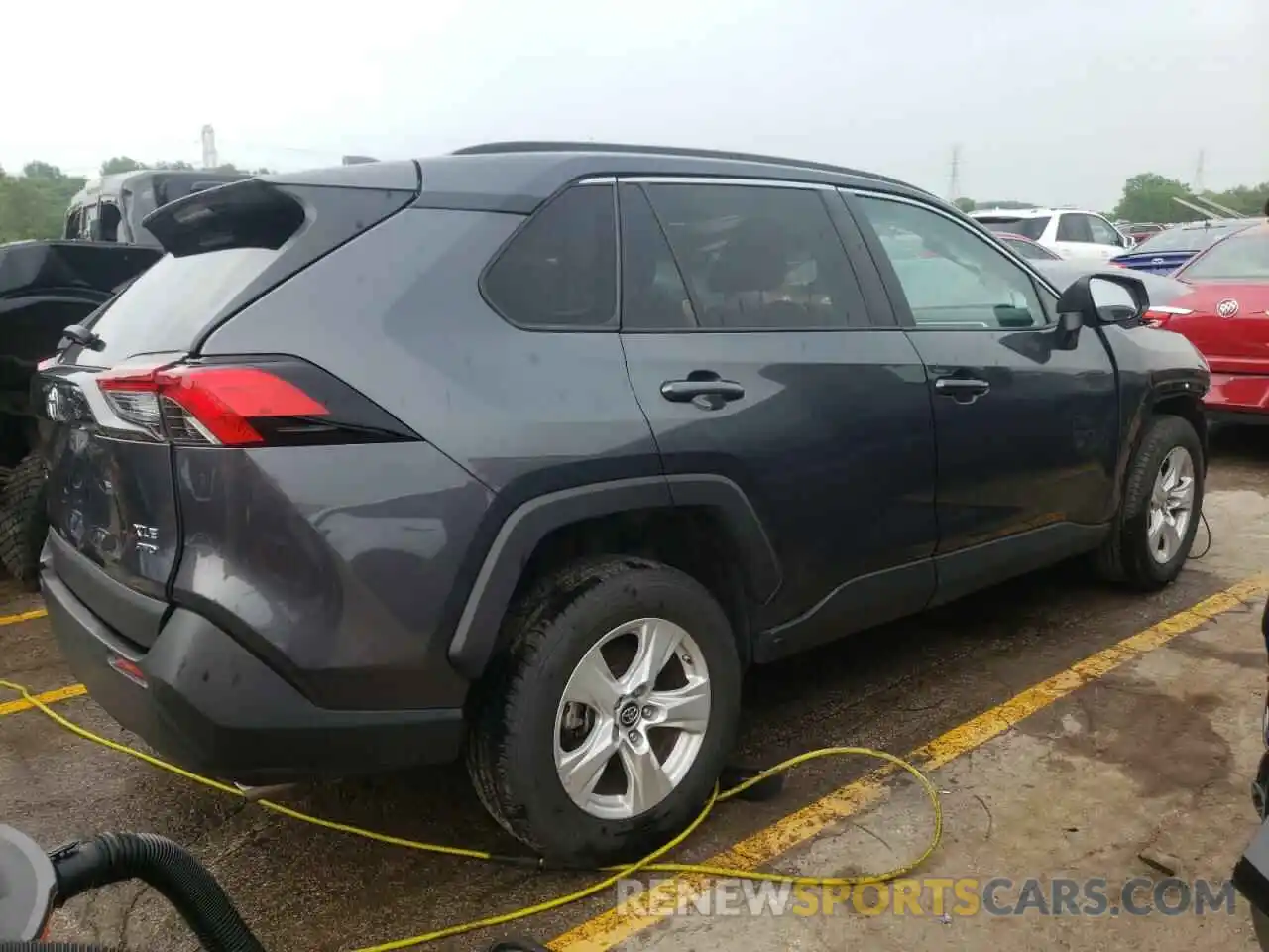 4 Photograph of a damaged car 2T3P1RFV7KW078261 TOYOTA RAV4 2019