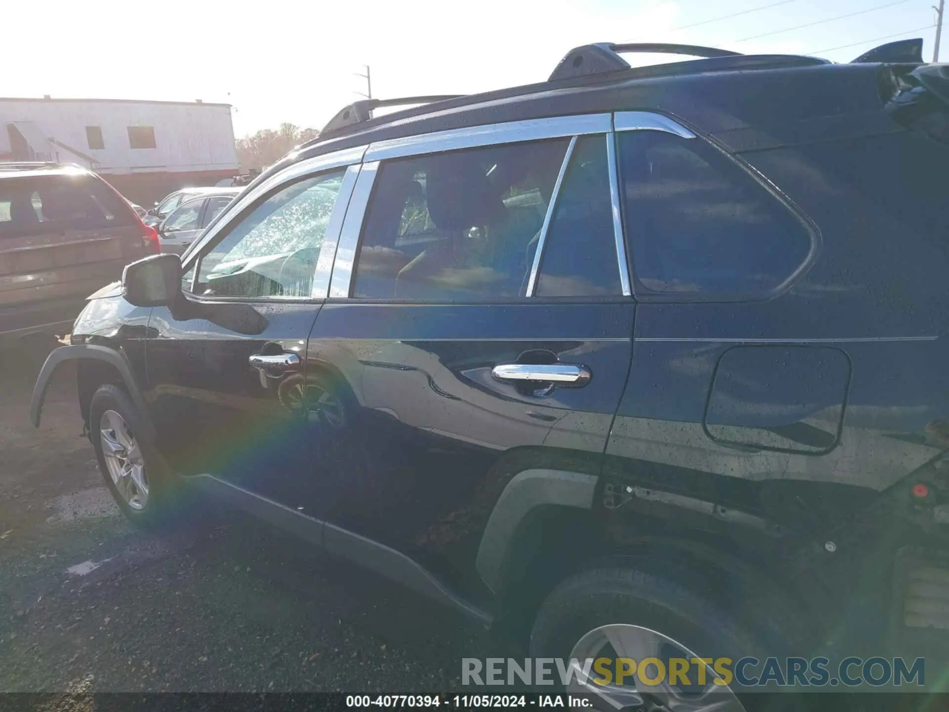 15 Photograph of a damaged car 2T3P1RFV8KC021858 TOYOTA RAV4 2019