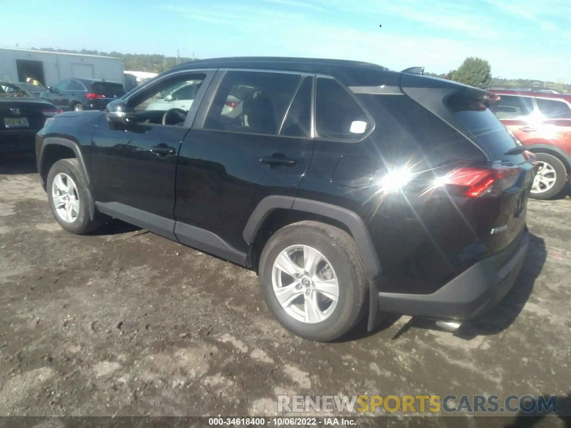 3 Photograph of a damaged car 2T3P1RFV8KC051569 TOYOTA RAV4 2019