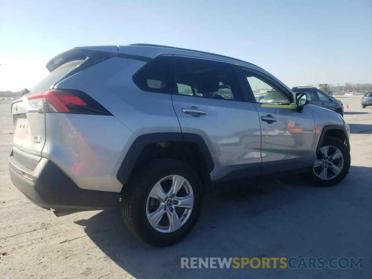 3 Photograph of a damaged car 2T3P1RFV8KC052821 TOYOTA RAV4 2019