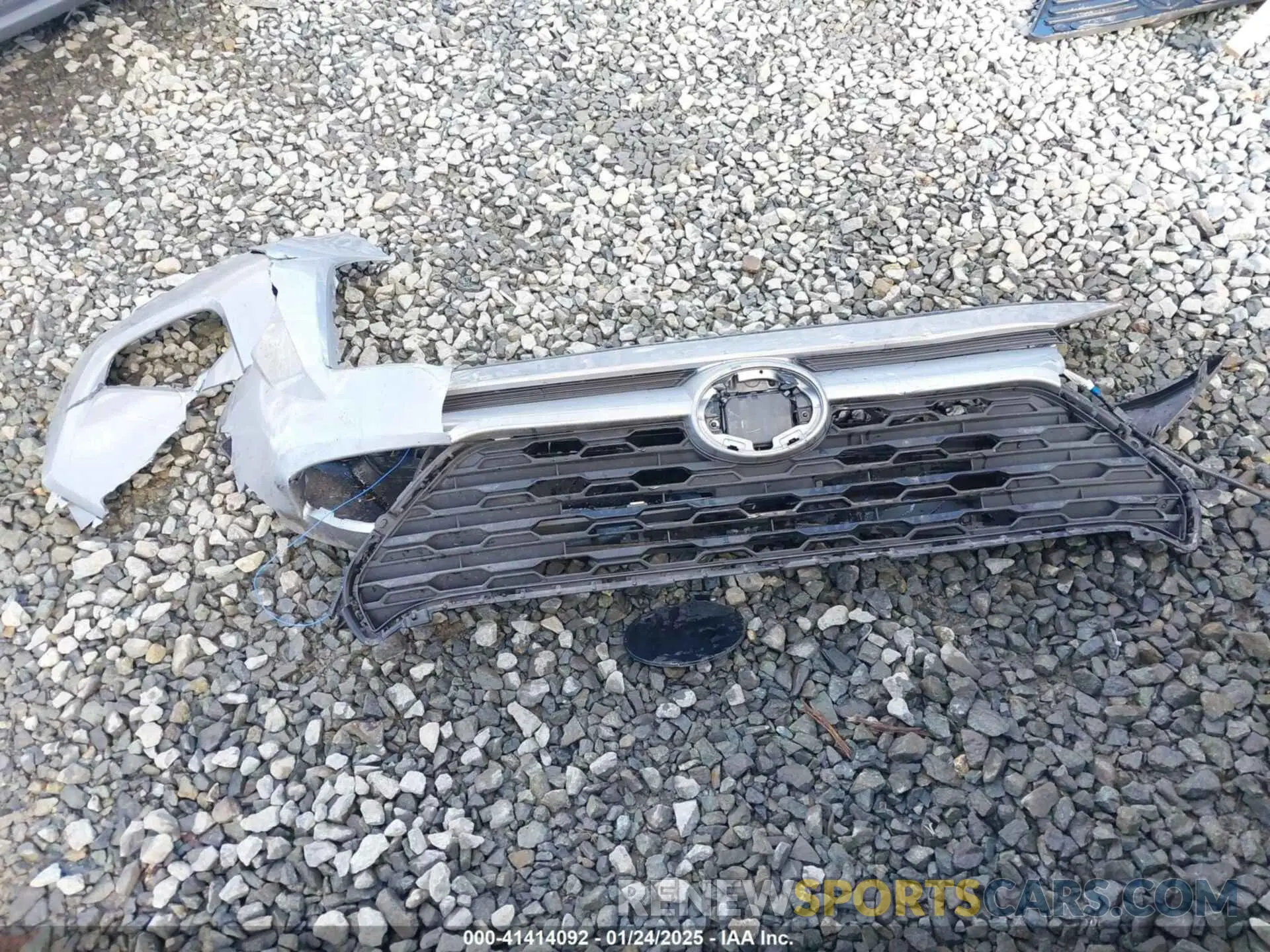 12 Photograph of a damaged car 2T3P1RFV9KC007886 TOYOTA RAV4 2019