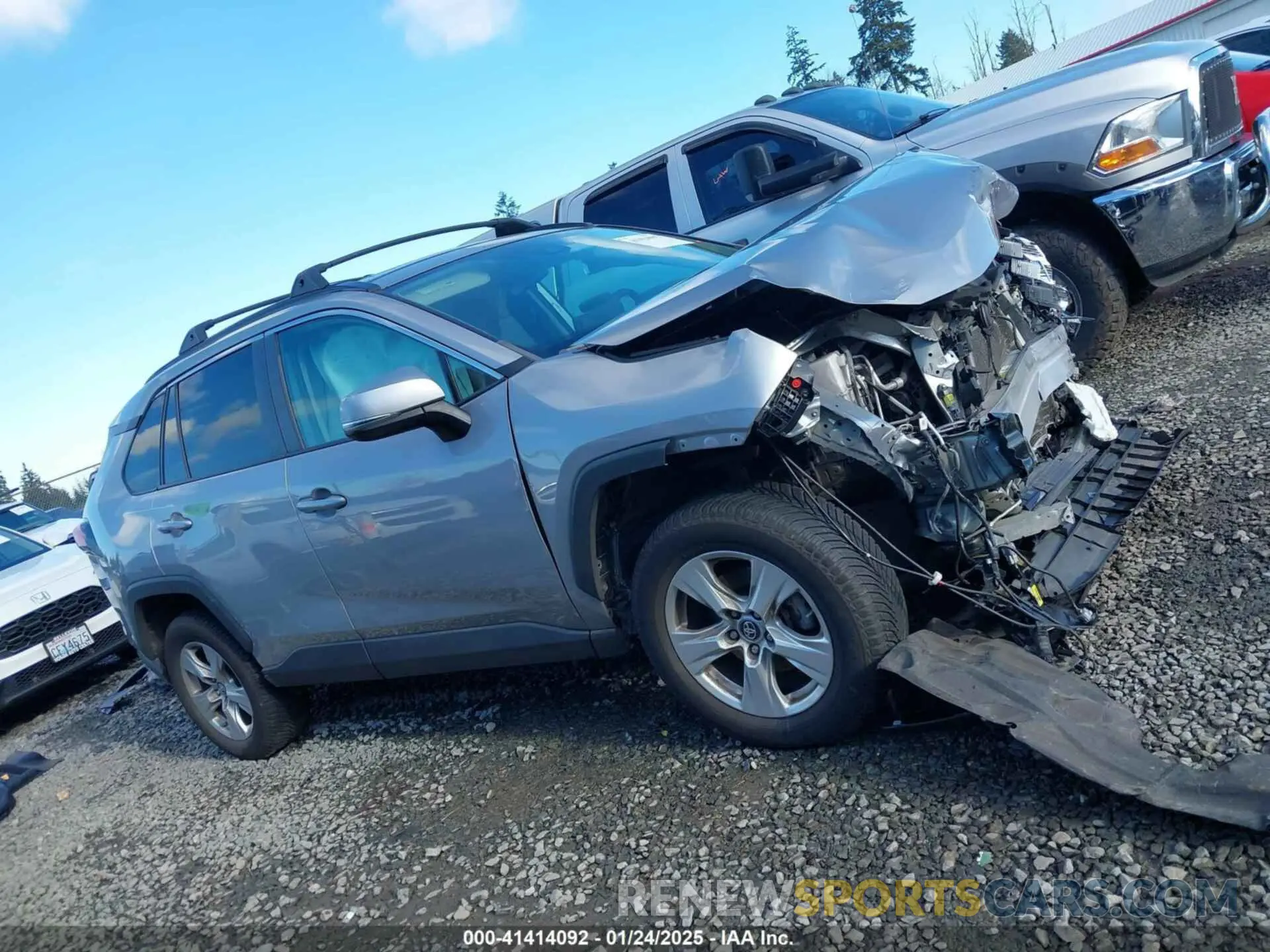 14 Photograph of a damaged car 2T3P1RFV9KC007886 TOYOTA RAV4 2019
