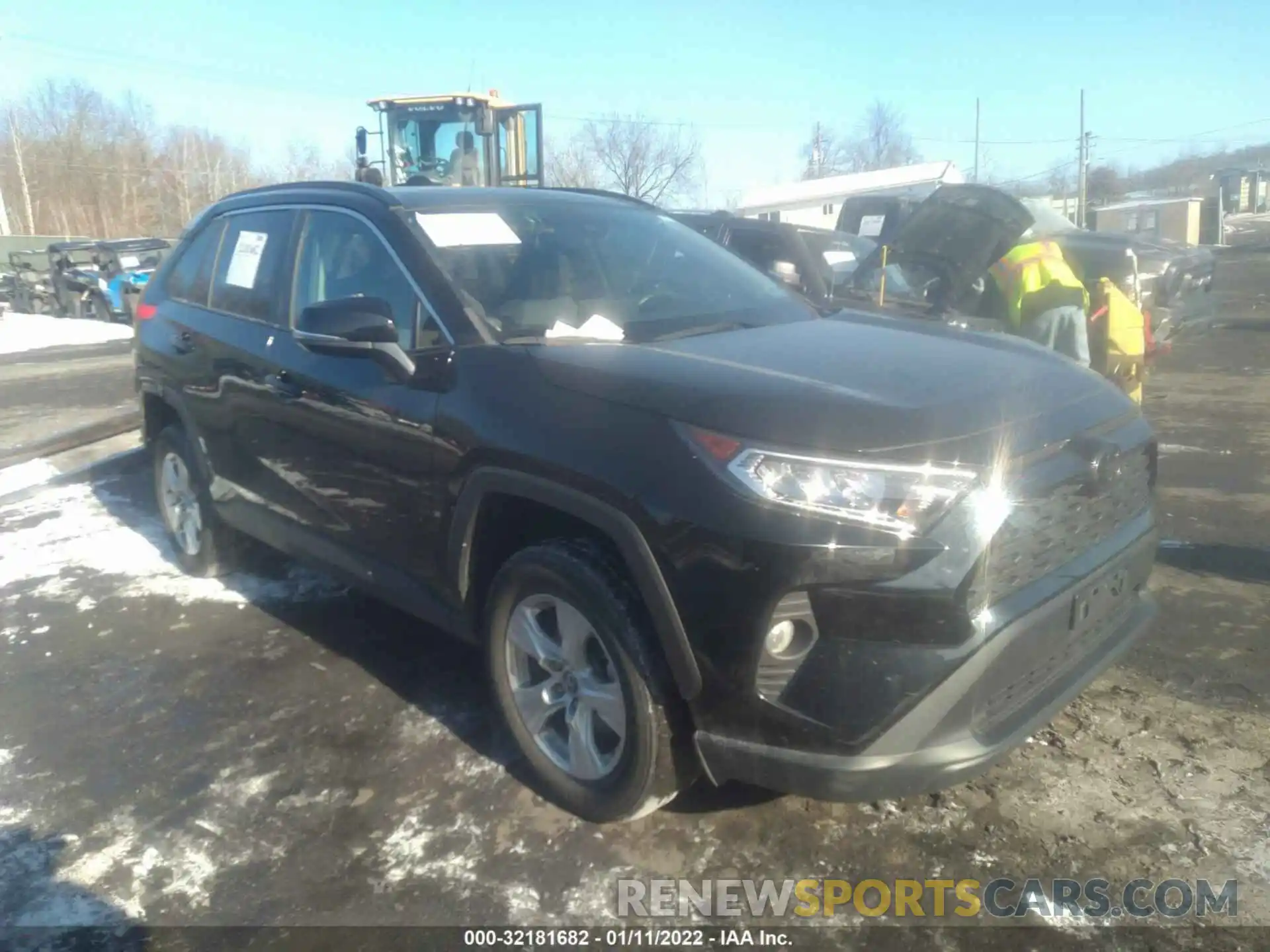 1 Photograph of a damaged car 2T3P1RFV9KC017494 TOYOTA RAV4 2019