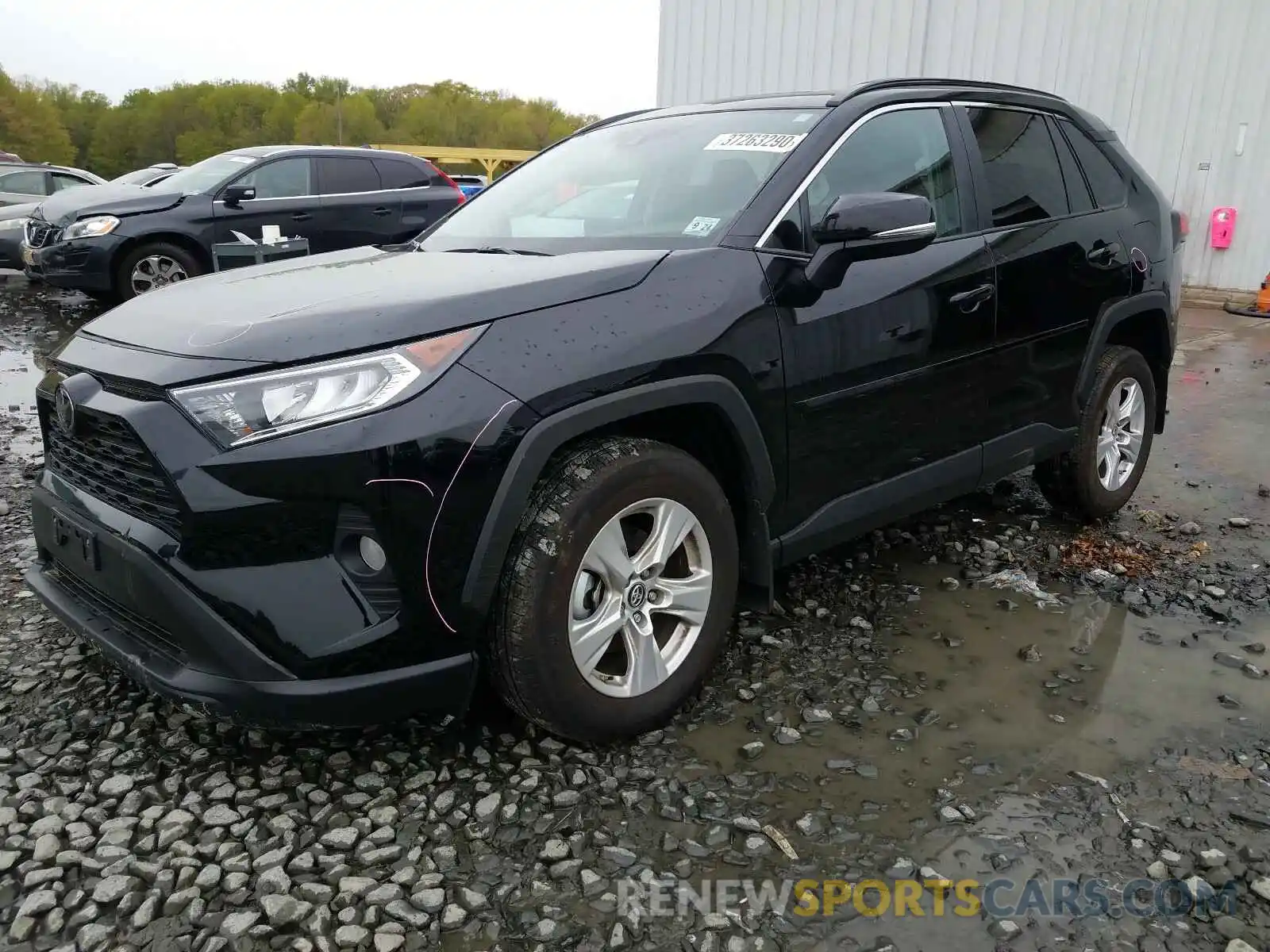 2 Photograph of a damaged car 2T3P1RFV9KC039835 TOYOTA RAV4 2019