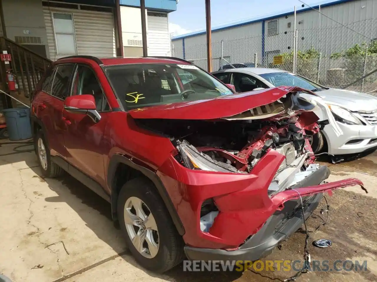 1 Photograph of a damaged car 2T3P1RFV9KC042699 TOYOTA RAV4 2019