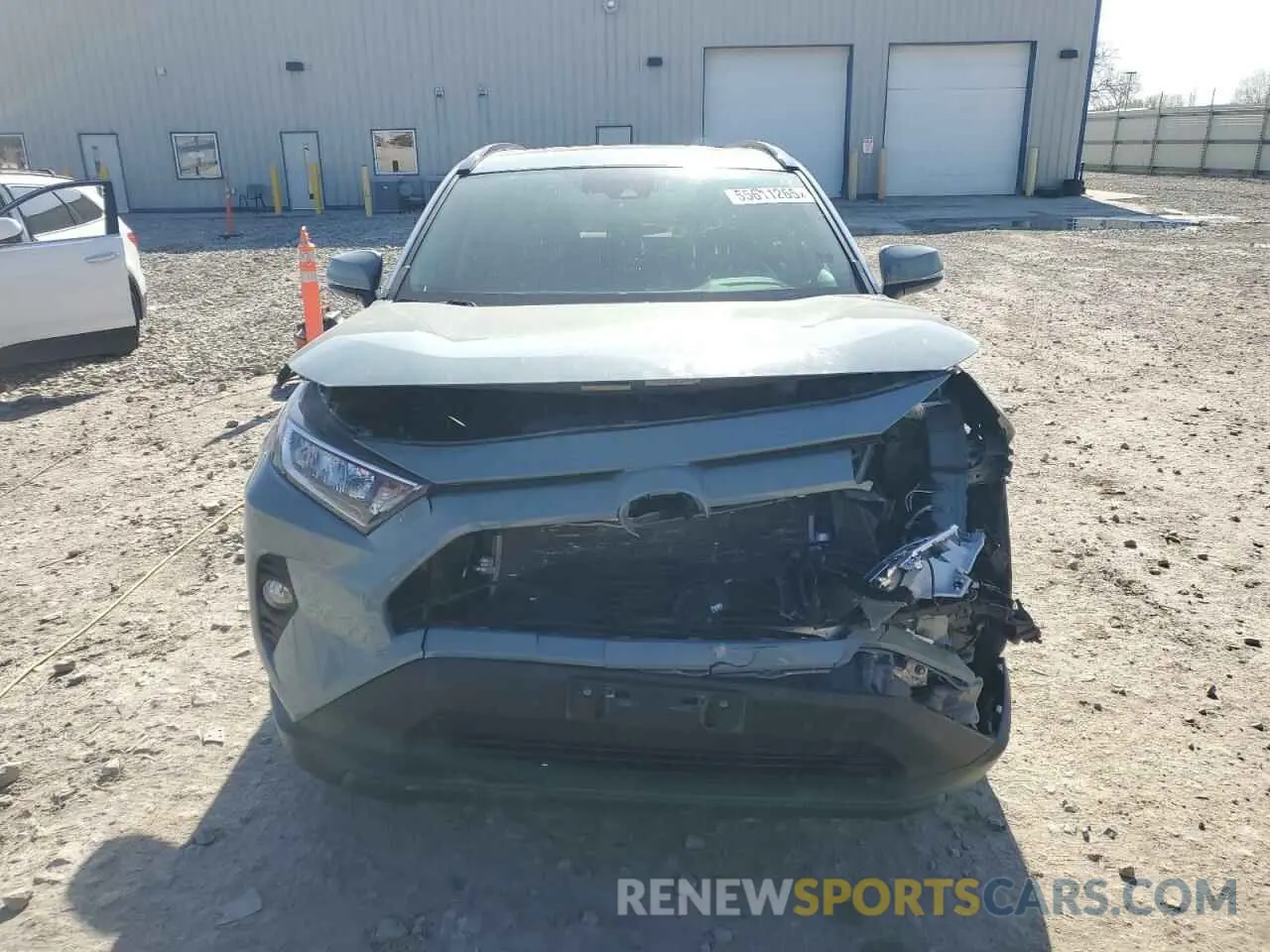 5 Photograph of a damaged car 2T3P1RFV9KC050530 TOYOTA RAV4 2019