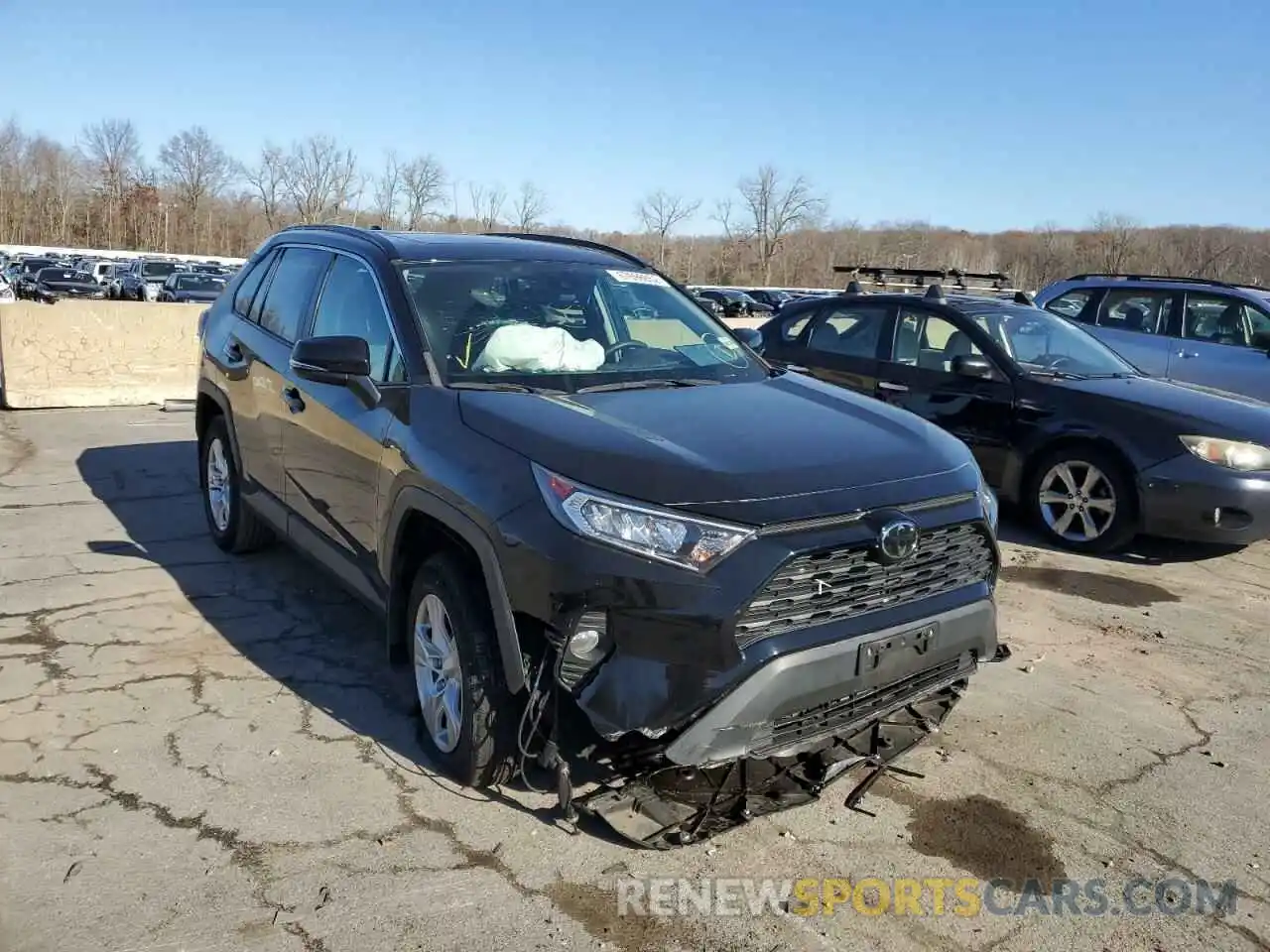 4 Photograph of a damaged car 2T3P1RFV9KC054089 TOYOTA RAV4 2019