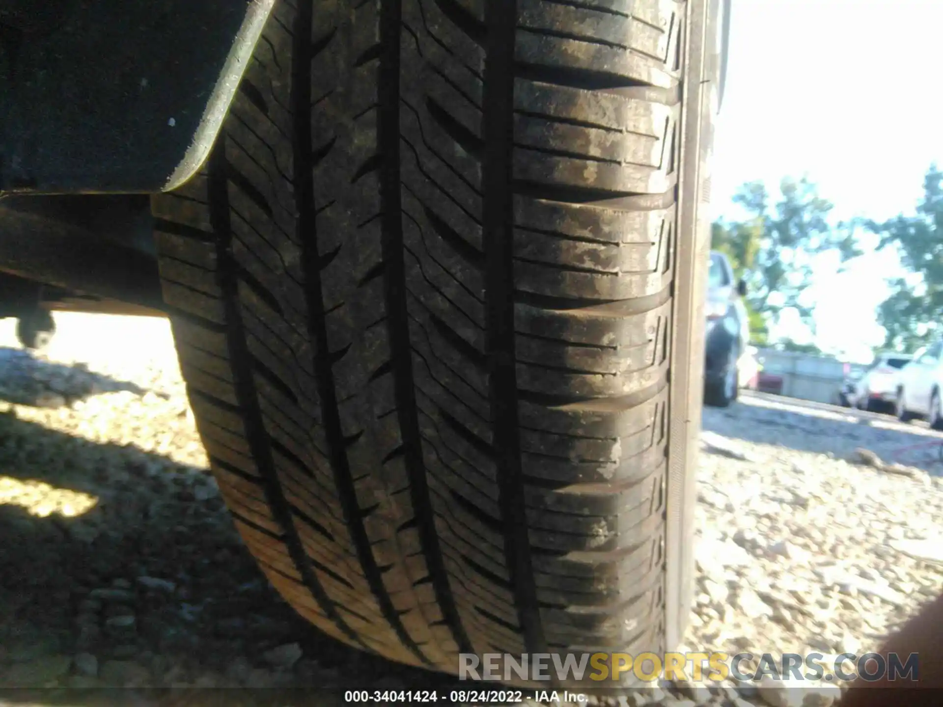 13 Photograph of a damaged car 2T3P1RFV9KW007787 TOYOTA RAV4 2019