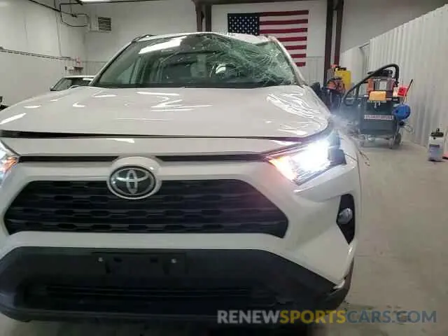 12 Photograph of a damaged car 2T3P1RFV9KW009992 TOYOTA RAV4 2019