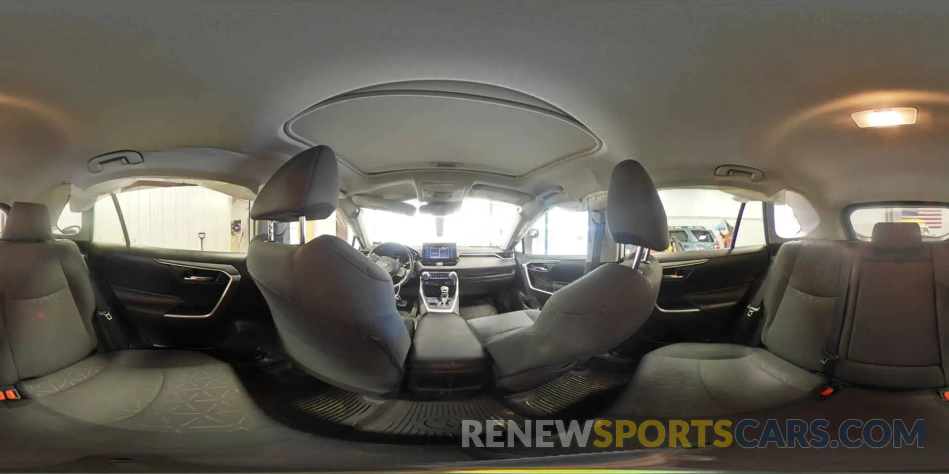 14 Photograph of a damaged car 2T3P1RFV9KW009992 TOYOTA RAV4 2019