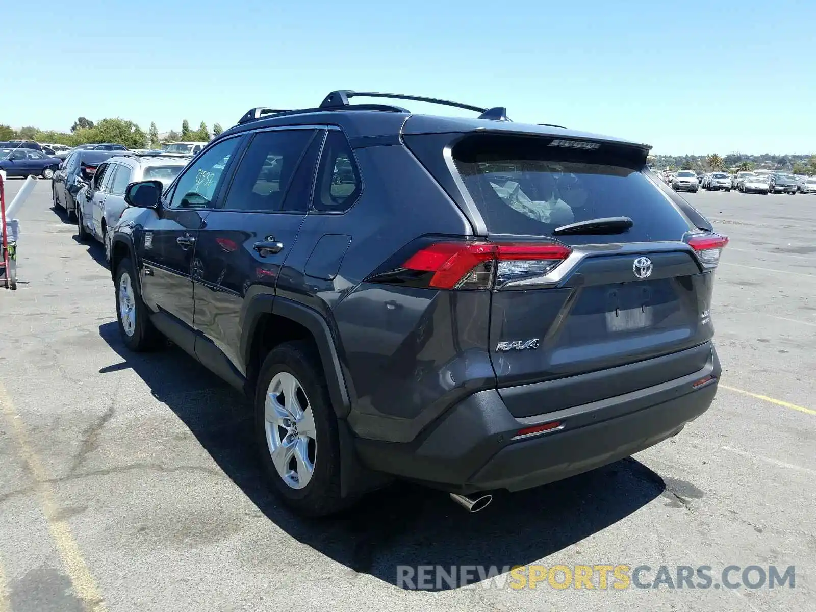 3 Photograph of a damaged car 2T3P1RFV9KW027148 TOYOTA RAV4 2019