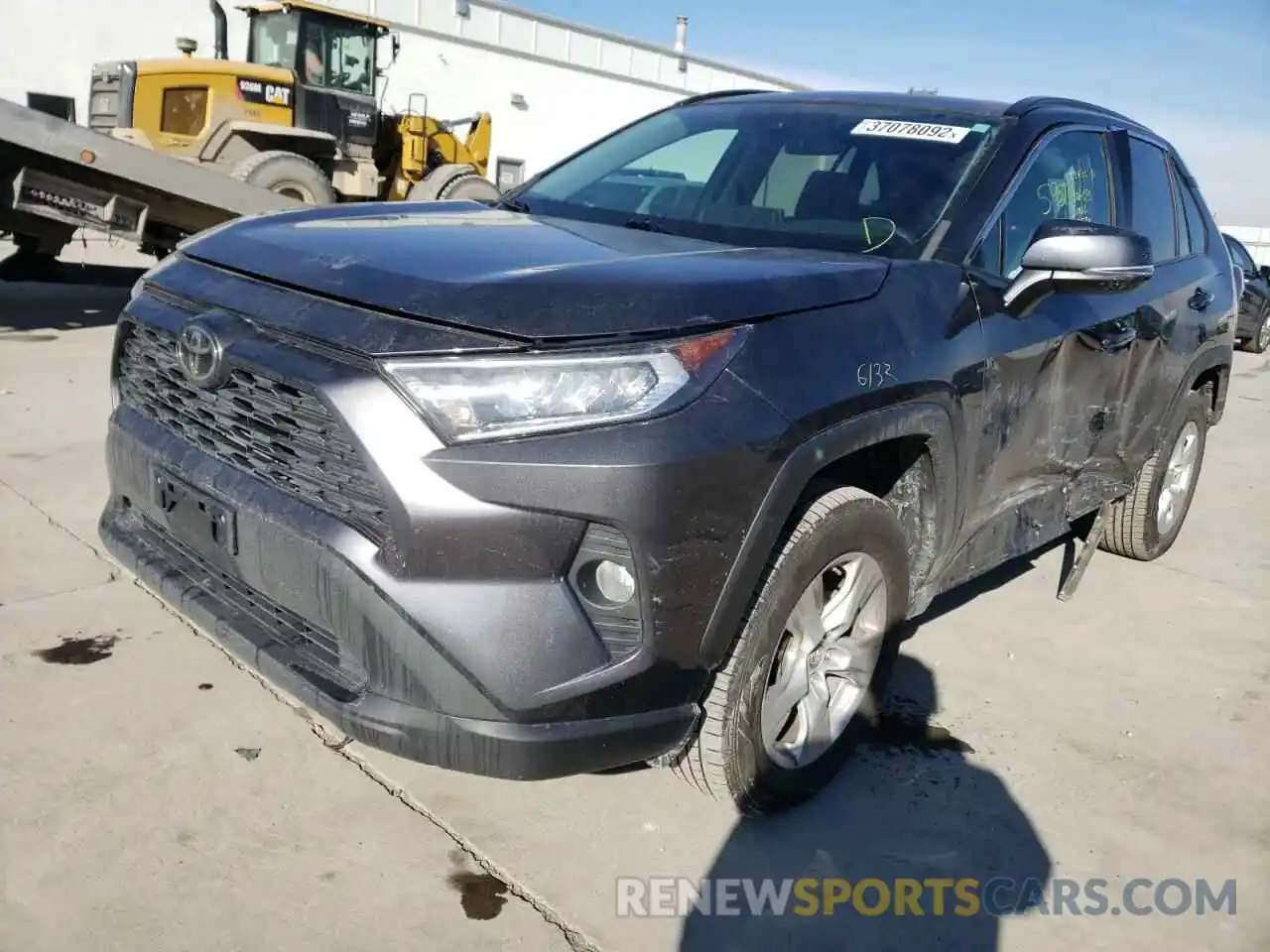 2 Photograph of a damaged car 2T3P1RFV9KW053572 TOYOTA RAV4 2019