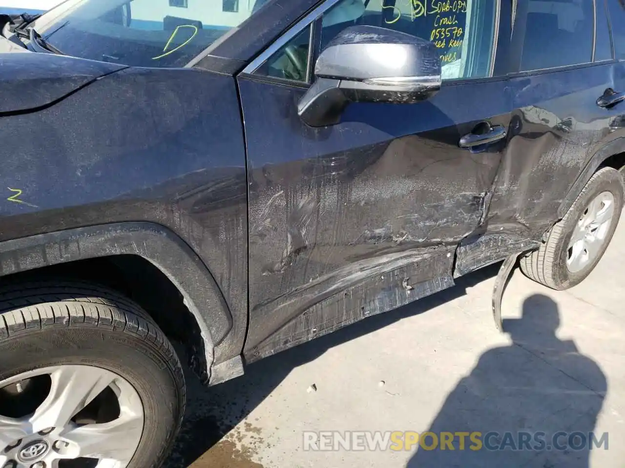 9 Photograph of a damaged car 2T3P1RFV9KW053572 TOYOTA RAV4 2019