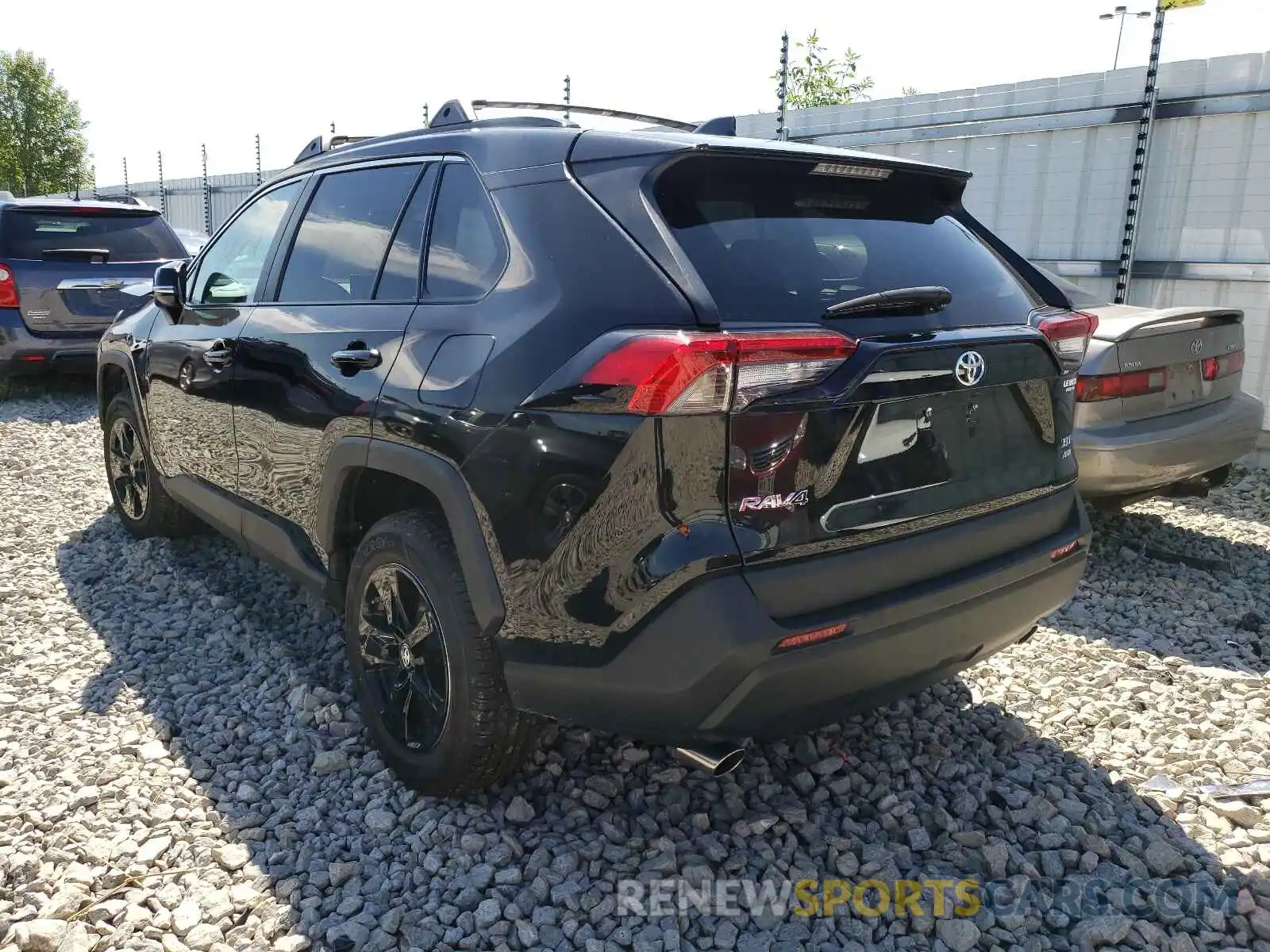 3 Photograph of a damaged car 2T3P1RFV9KW060098 TOYOTA RAV4 2019