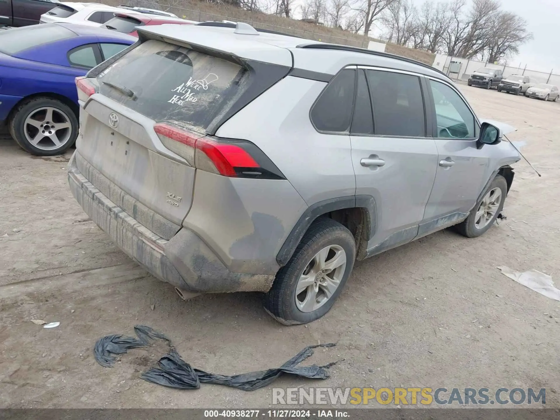 4 Photograph of a damaged car 2T3P1RFVXKC003474 TOYOTA RAV4 2019