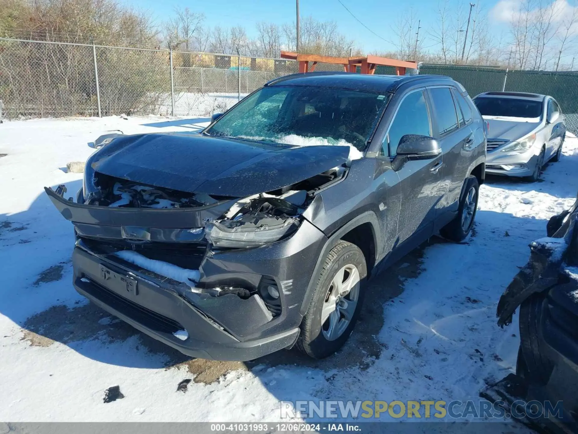 2 Photograph of a damaged car 2T3P1RFVXKC020601 TOYOTA RAV4 2019