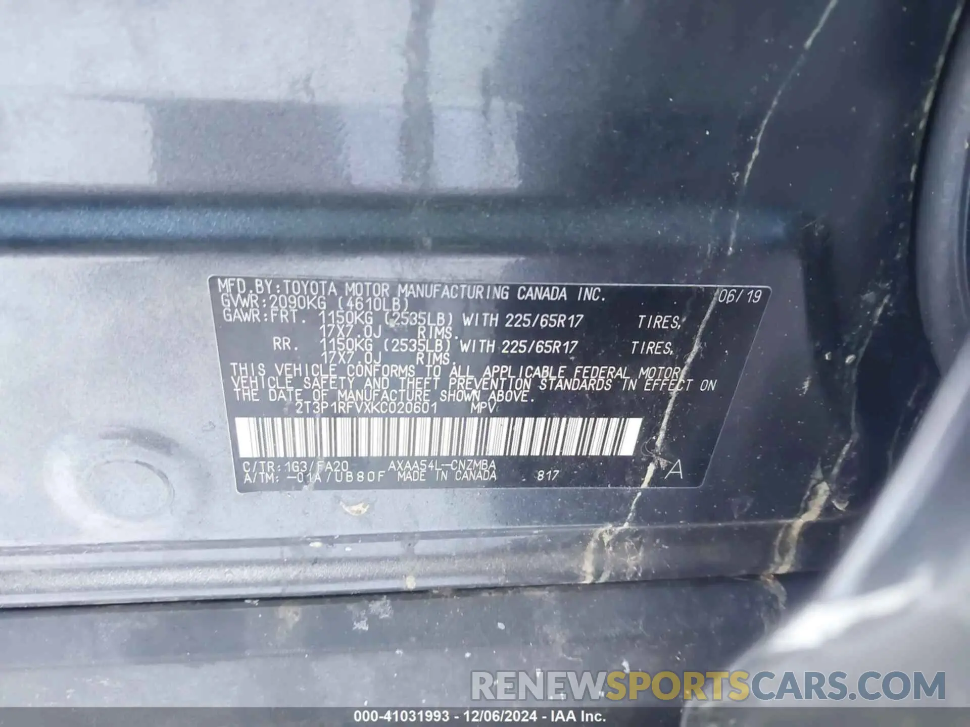 9 Photograph of a damaged car 2T3P1RFVXKC020601 TOYOTA RAV4 2019