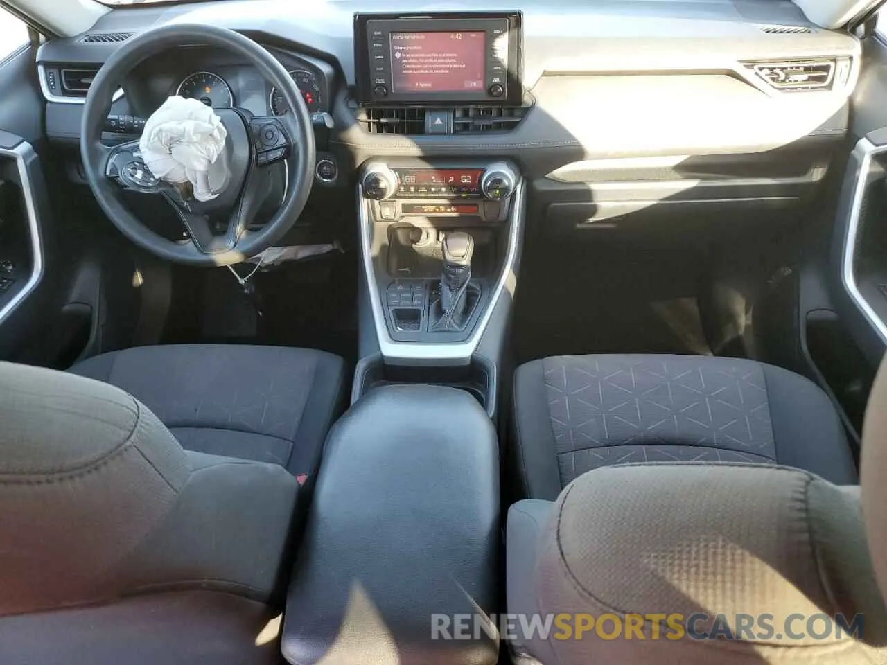 8 Photograph of a damaged car 2T3P1RFVXKC030447 TOYOTA RAV4 2019