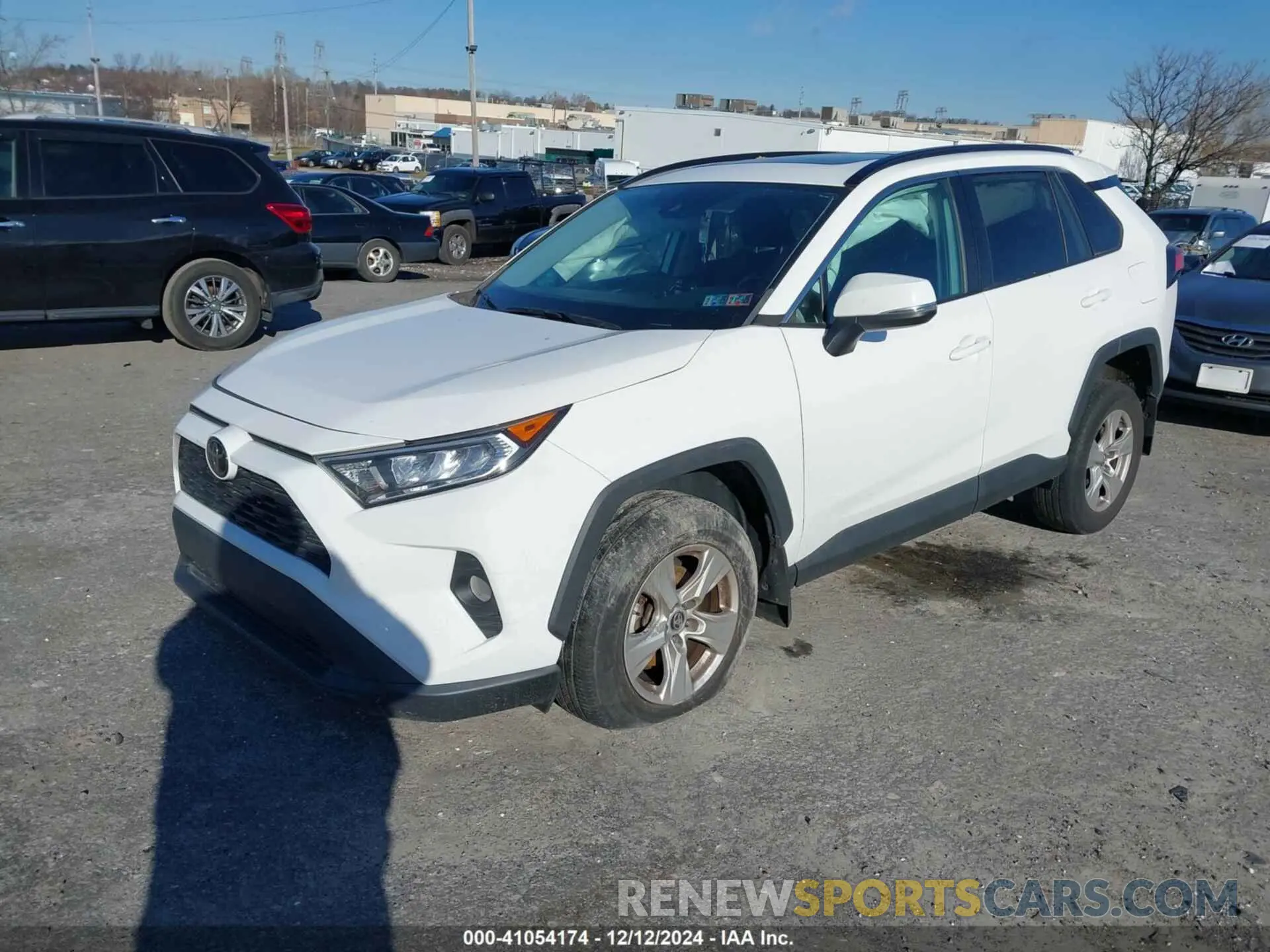 2 Photograph of a damaged car 2T3P1RFVXKC039696 TOYOTA RAV4 2019