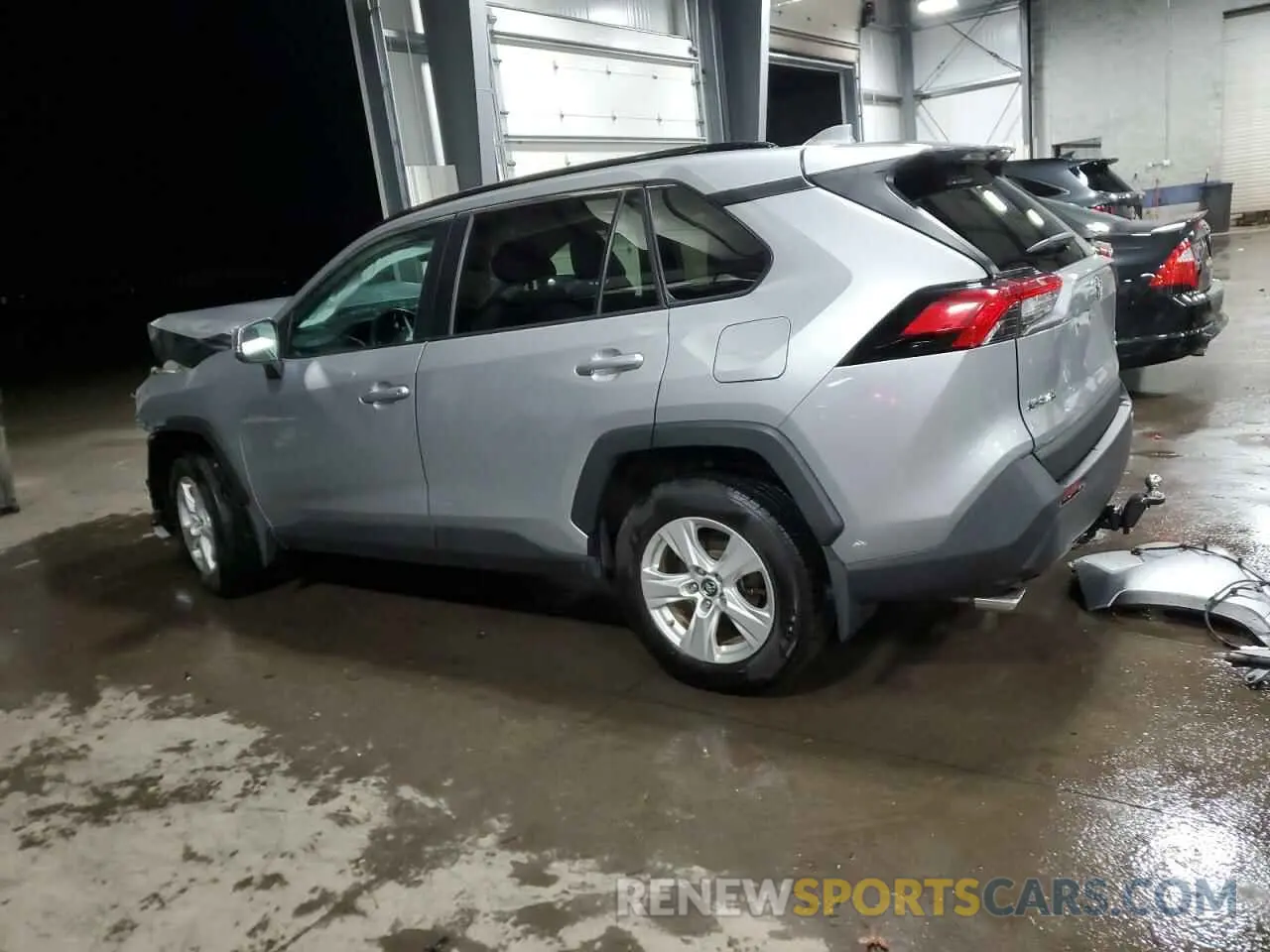 2 Photograph of a damaged car 2T3P1RFVXKW083566 TOYOTA RAV4 2019