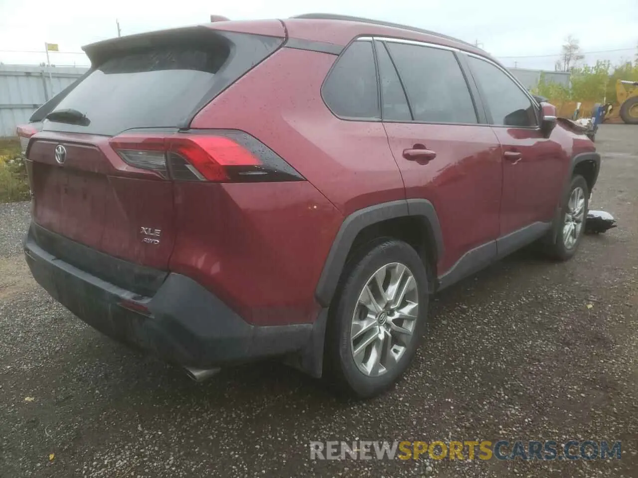 4 Photograph of a damaged car 2T3R1RFV3KC003194 TOYOTA RAV4 2019