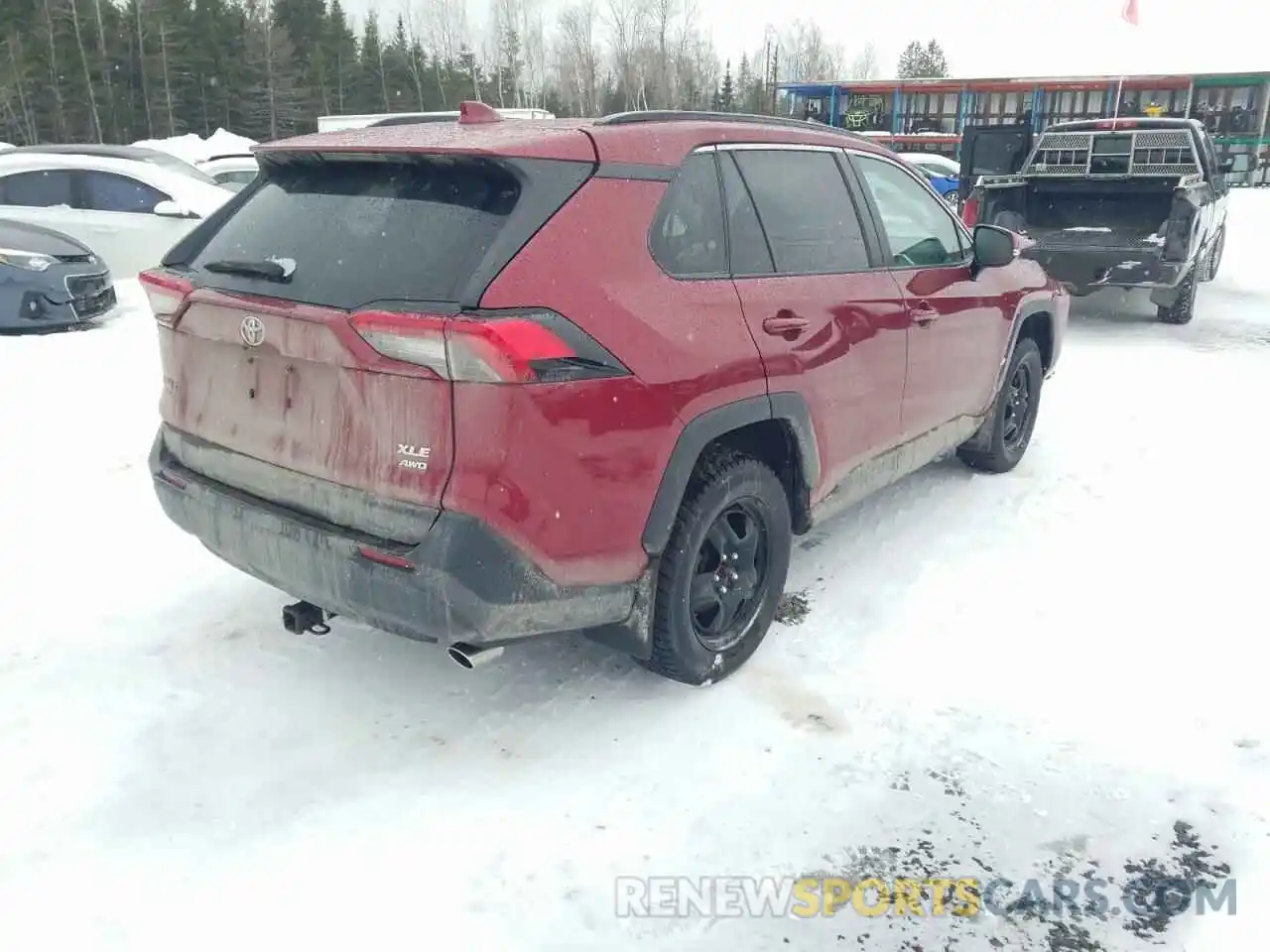 4 Photograph of a damaged car 2T3R1RFV4KW059501 TOYOTA RAV4 2019